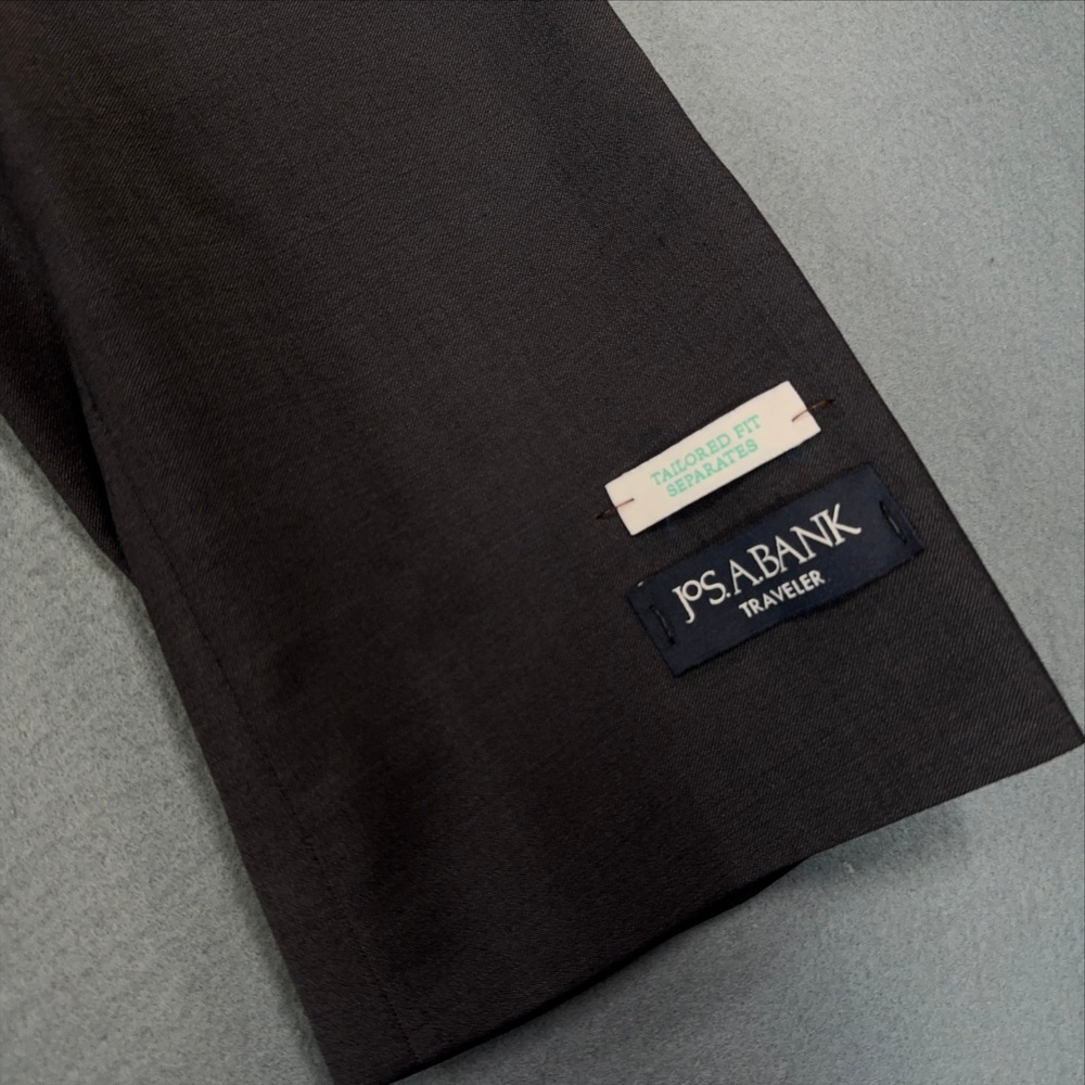 Jos. A. Bank Traveler Blazer Charcoal Gray Wool Blend Tailored Fit 48 Long NWOT - Picture 9 of 12